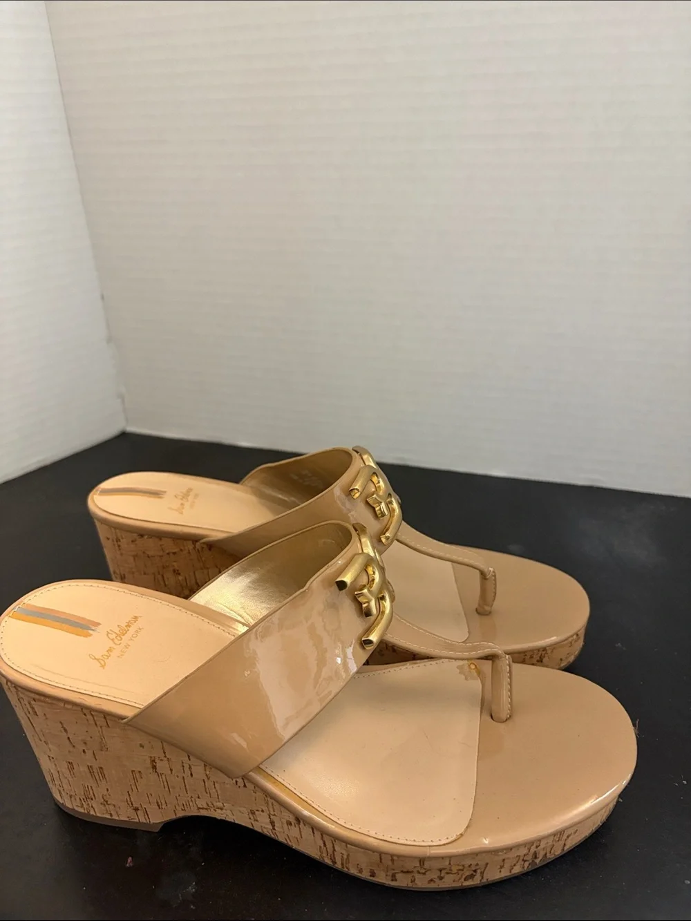 Sam Edelman Beige Patent Cork Wedge Thong Sandals with Gold Logo, Size 9